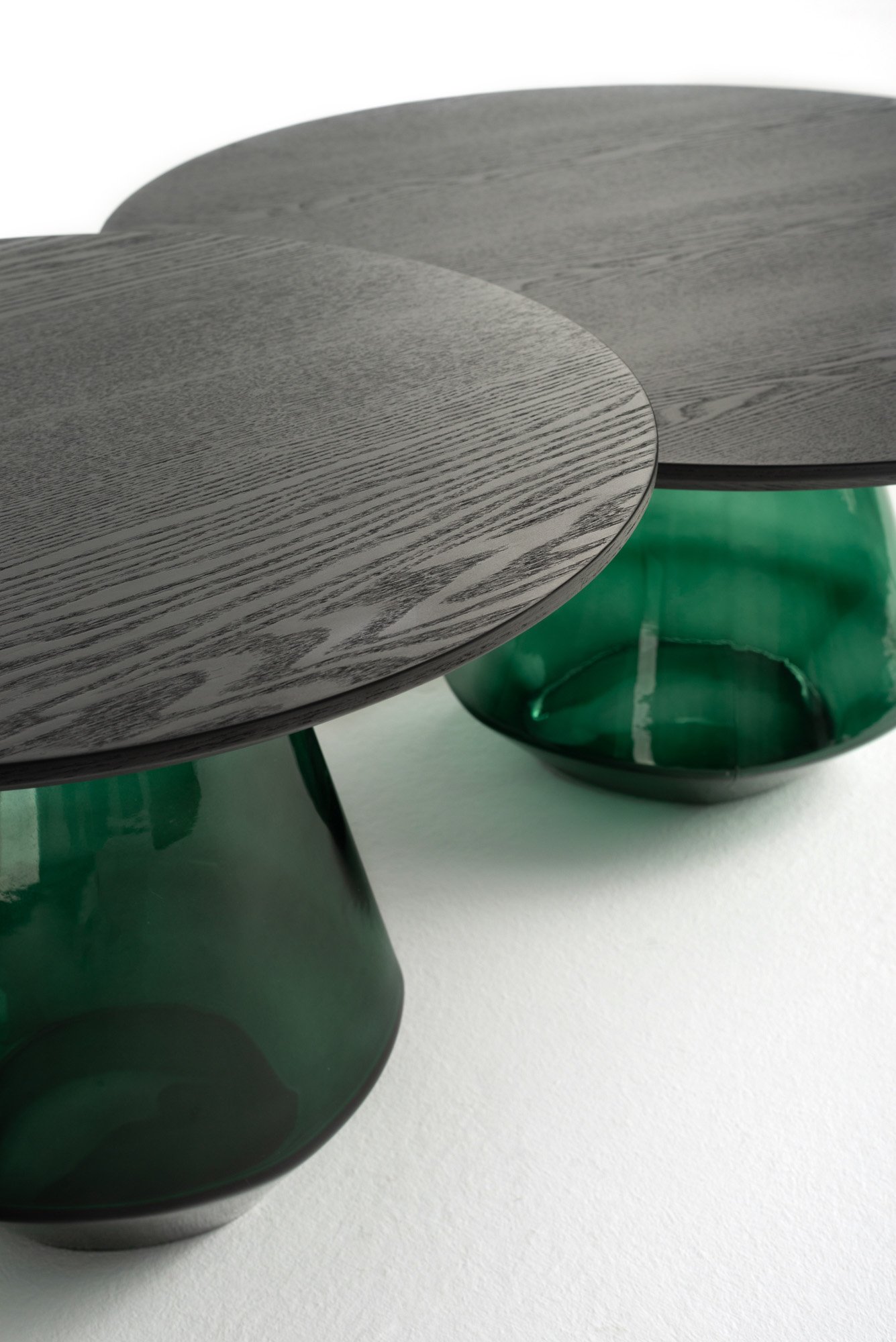 CHROMA Glass TABLES Thumbnail